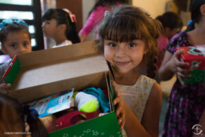 Shoebox distribution at Iglesia Apostolica de la Fe en Cristo Jesus in Mazatlan, Mexico